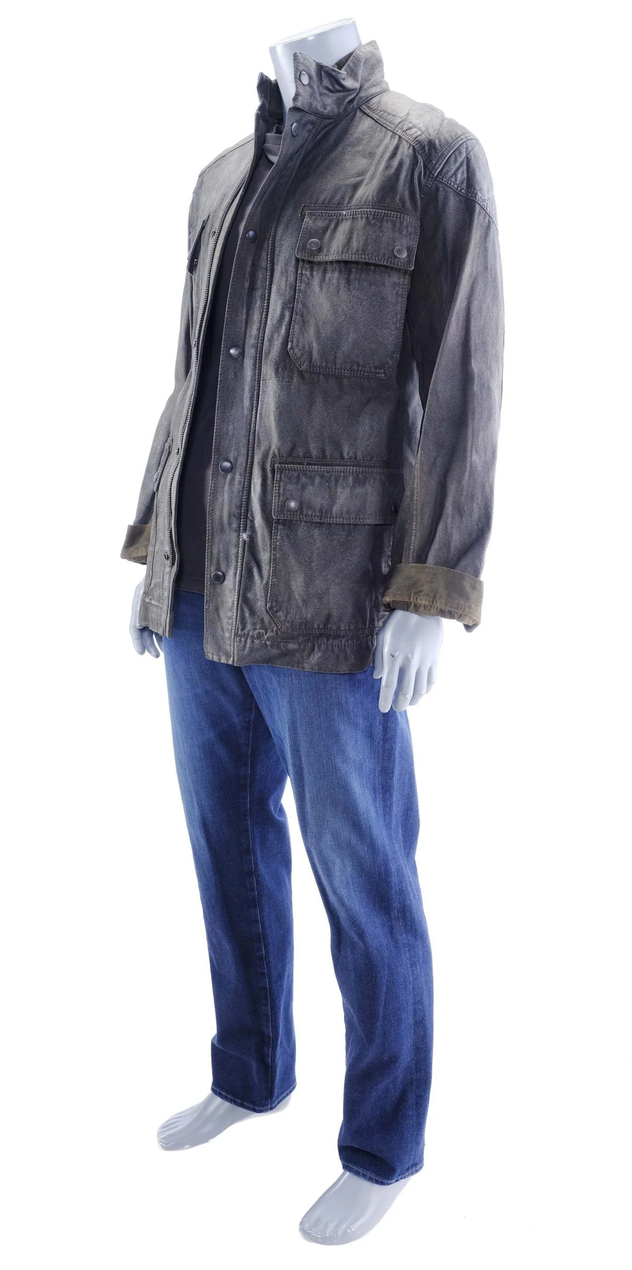 side-3 Terminator Dark Fate T-800's Battle Costume